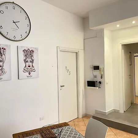 Le Stanze Di Ruggero Guest house 2*
